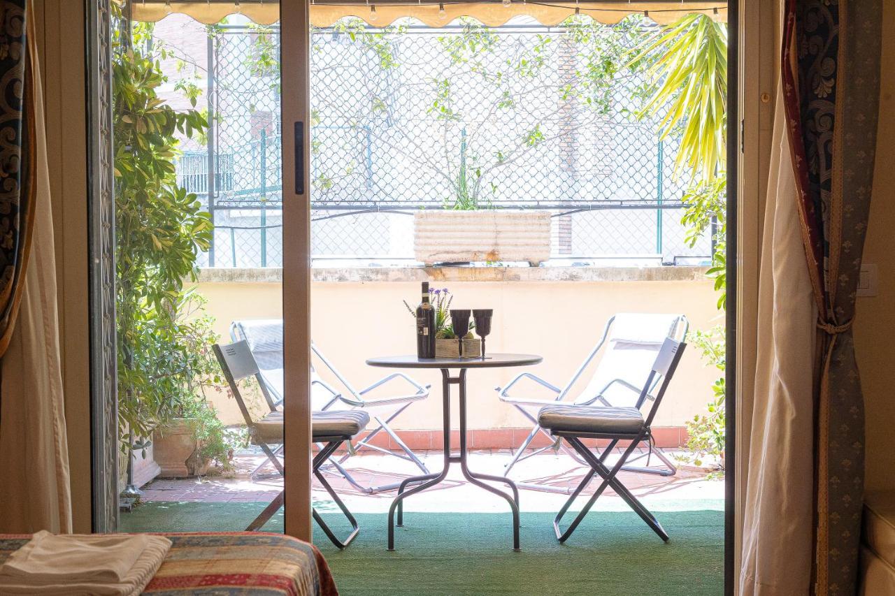 Internouno Deluxe Hotel Rome Exterior photo